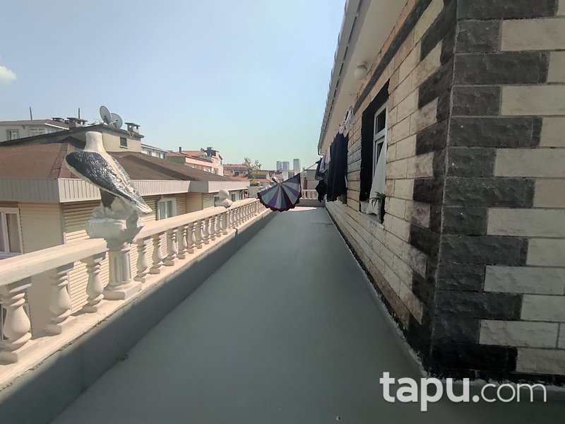 Kartal Gümüşpınar'da Geniş Kullanımlı 4+1 Daire