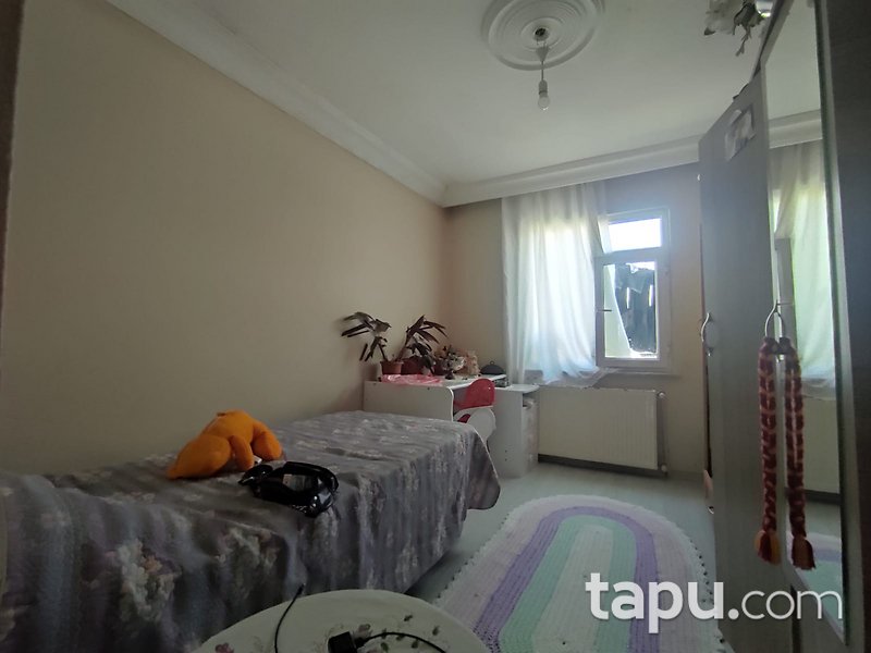 Kartal Gümüşpınar'da Geniş Kullanımlı 4+1 Daire