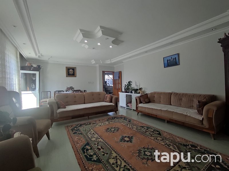 Kartal Gümüşpınar'da Geniş Kullanımlı 4+1 Daire