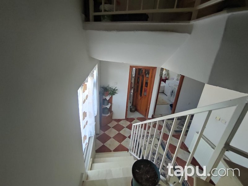 Kartal Gümüşpınar'da Geniş Kullanımlı 4+1 Daire