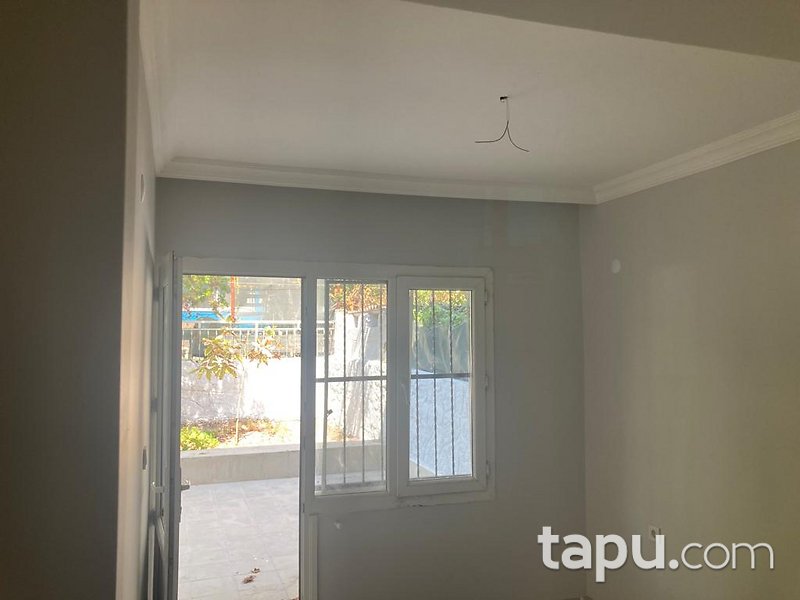 Bornova Ergene Mahallesi Merkezi Konumda Fırsat 3 Katlı Komple Bina