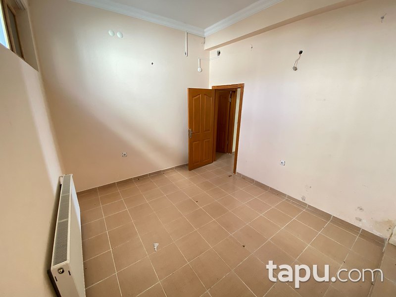 Çankaya Zafertepe Mahallesi'nde Ulaşımı Kolay 81 m2 İskanlı Dükkan