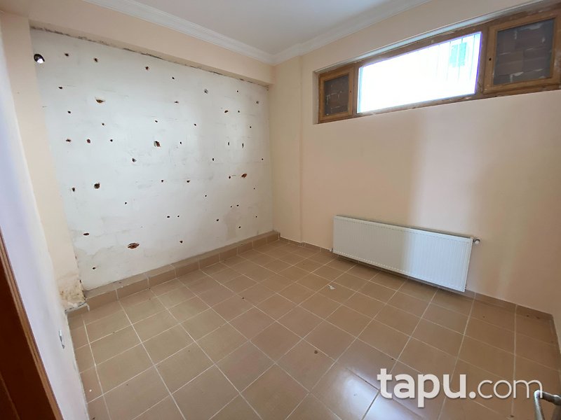 Çankaya Zafertepe Mahallesi'nde Ulaşımı Kolay 81 m2 İskanlı Dükkan