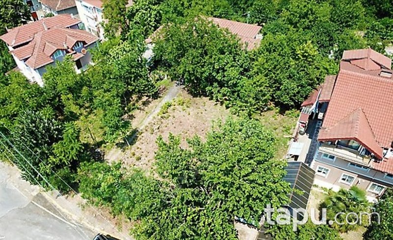 Başiskele Bahçecik'te 337 m2 İmarlı Arsa