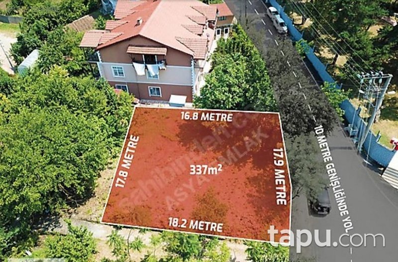 Başiskele Bahçecik'te 337 m2 İmarlı Arsa