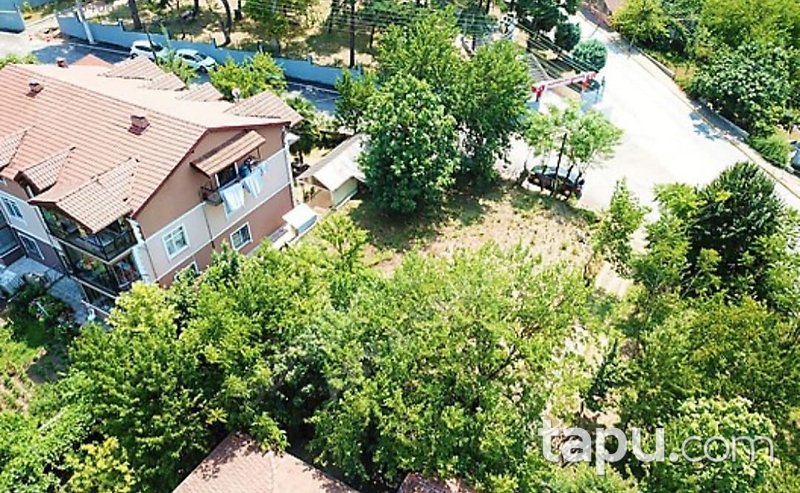 Başiskele Bahçecik'te 337 m2 İmarlı Arsa