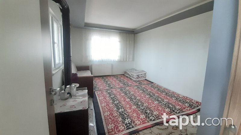 Çerkezköy'de İskânlı ve İşletme Ruhsatlı 12 Dönüm Çiftlik