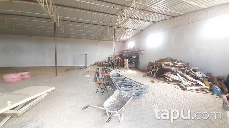 Çerkezköy'de İskânlı ve İşletme Ruhsatlı 12 Dönüm Çiftlik