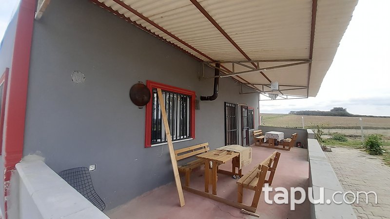 Çerkezköy'de İskânlı ve İşletme Ruhsatlı 12 Dönüm Çiftlik