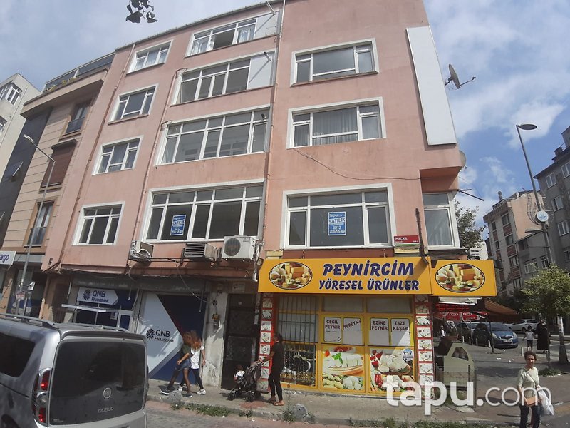 Çeliktepe İsmet İnönü Caddesinde Tabela Değeri Yüksek 97 m2 İş Yeri