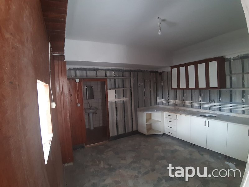 Çeliktepe İsmet İnönü Caddesinde Tabela Değeri Yüksek 97 m2 İş Yeri