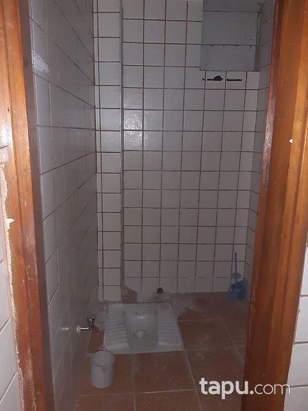 Çeliktepe İsmet İnönü Caddesinde Tabela Değeri Yüksek 97 m2 İş Yeri