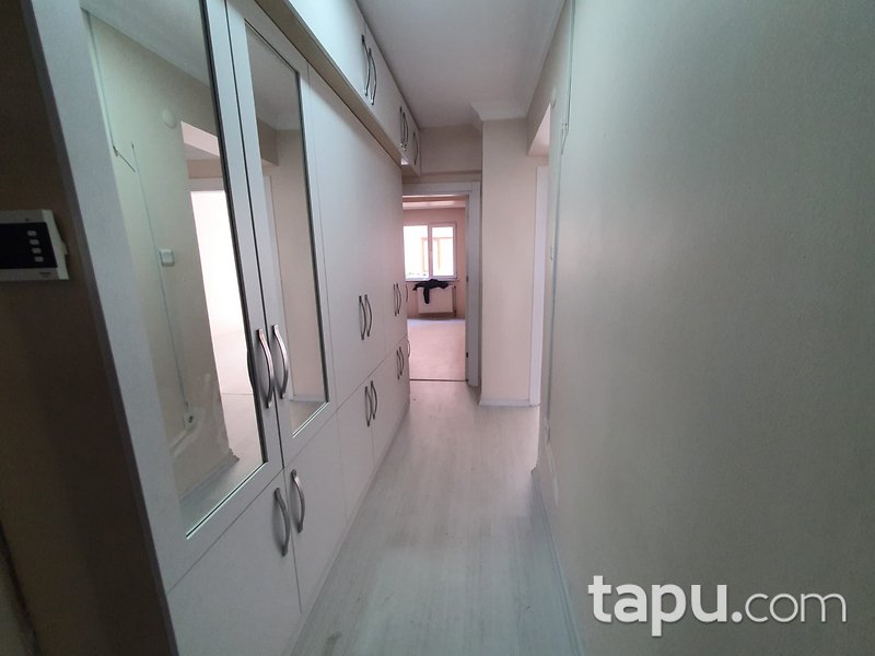 KİRALIK-Avcılar Parseller'de Metrobüs'e Yakın Ara Kat 2+1 Daire