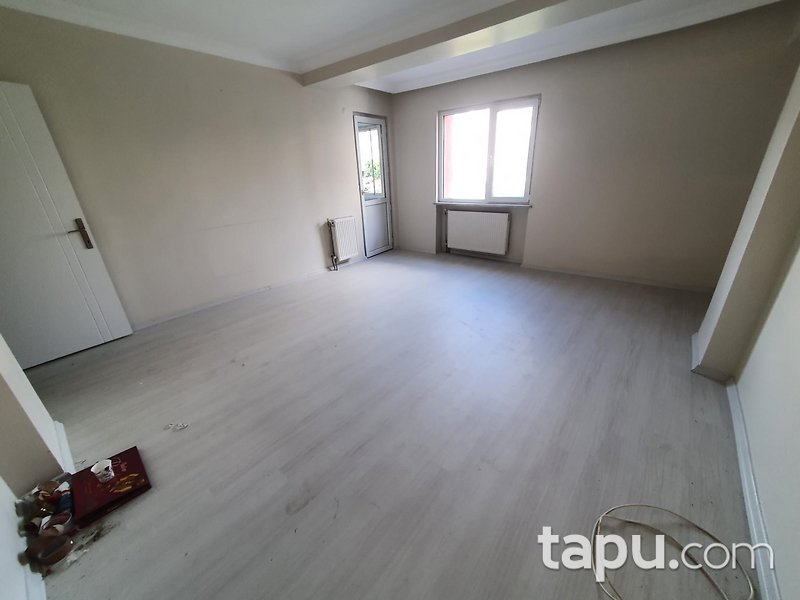 KİRALIK-Avcılar Parseller'de Metrobüs'e Yakın Ara Kat 2+1 Daire