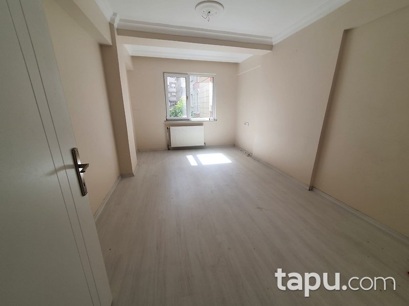 KİRALIK-Avcılar Parseller'de Metrobüs'e Yakın Ara Kat 2+1 Daire