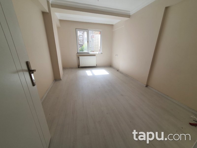 KİRALIK-Avcılar Parseller'de Metrobüs'e Yakın Ara Kat 2+1 Daire