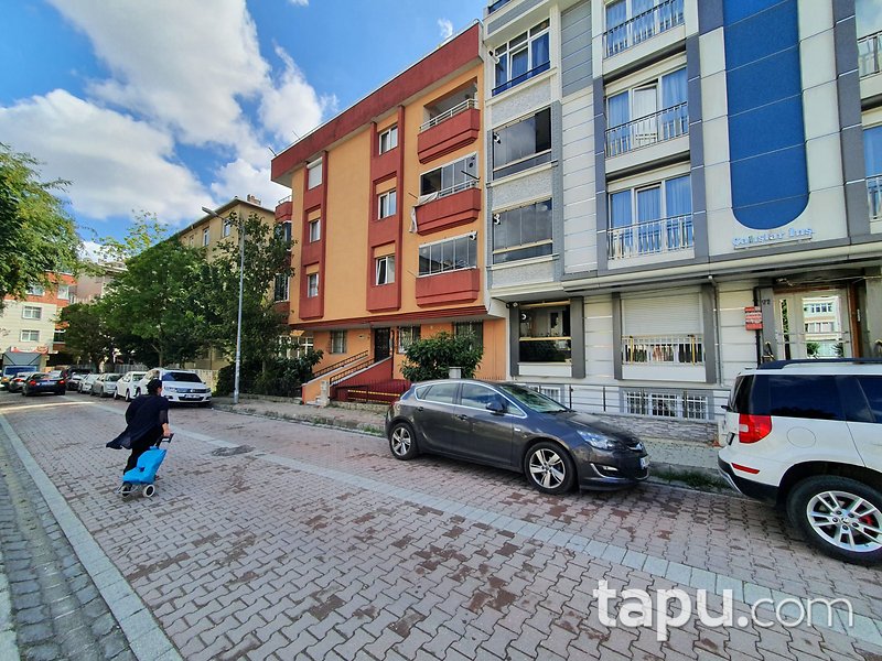 KİRALIK-Avcılar Parseller'de Metrobüs'e Yakın Ara Kat 2+1 Daire