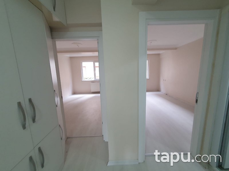 KİRALIK-Avcılar Parseller'de Metrobüs'e Yakın Ara Kat 2+1 Daire