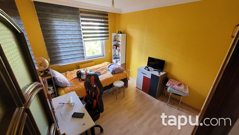 Sinanoba Emlak Konutları'nda Geniş 3+1 Daire