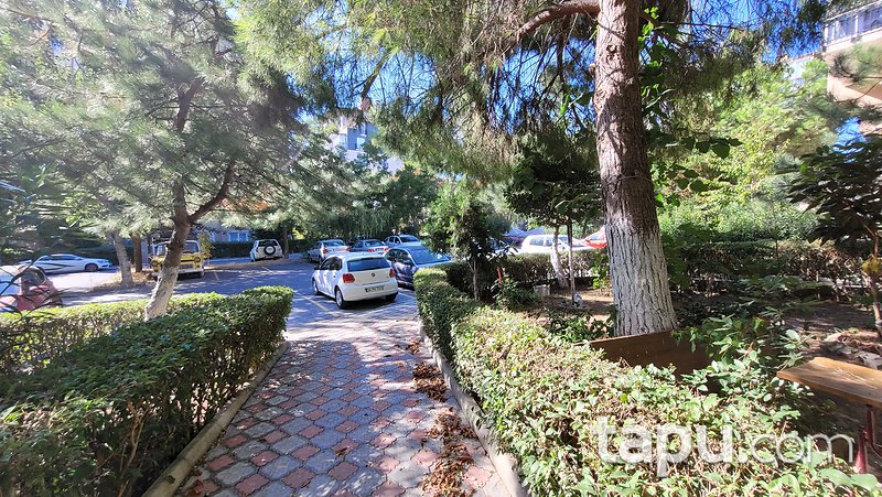 Sinanoba Emlak Konutları'nda Geniş 3+1 Daire