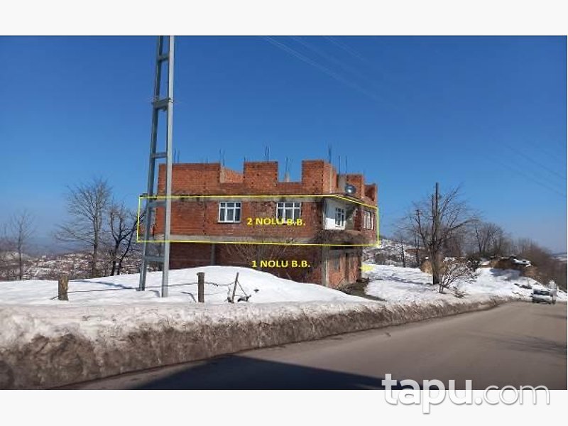 Çamaş Taşoluk Mahallesi'nde 2 Katlı Bina