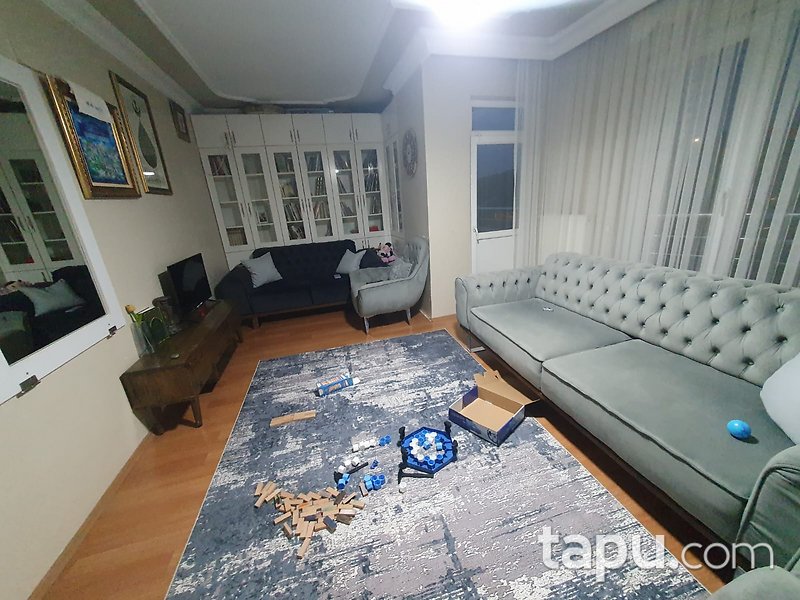 Ümraniye'de Manzaralı Geniş Teraslı 5+2 Dubleks Daire