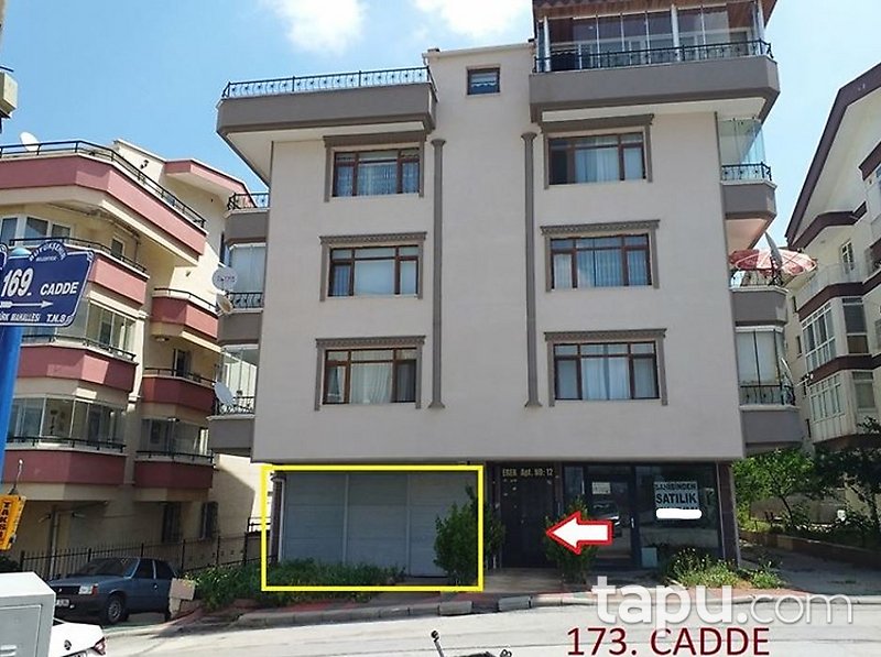 Çankaya Zafertepe Mahallesi'nde Ulaşımı Kolay 81 m2 İskanlı Dükkan