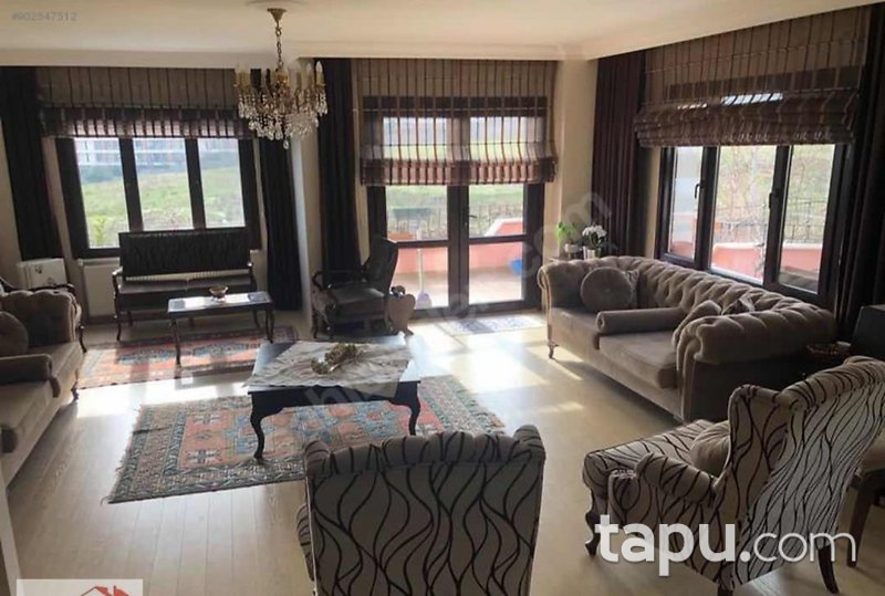 Pendik Çamlık Mahallesi Garden Park Sitesi'nde 4+2 Villa