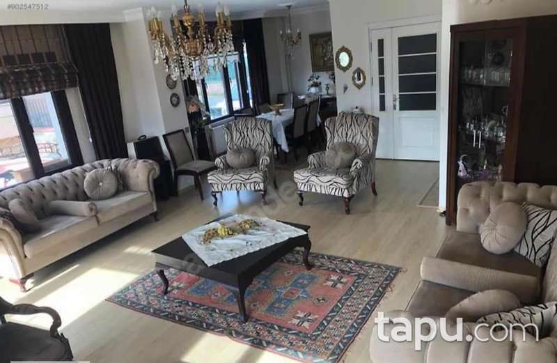 Pendik Çamlık Mahallesi Garden Park Sitesi'nde 4+2 Villa