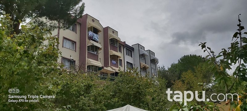 İzmit Dünya Bankası Kalıcı Konutlar'da Panaromik Manzaralı 2+1 Daire