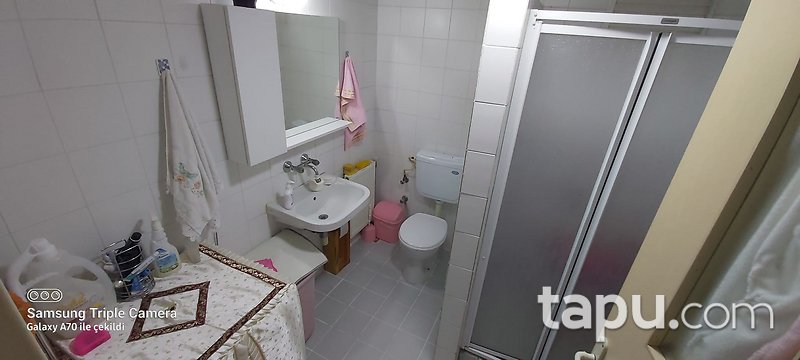İzmit Dünya Bankası Kalıcı Konutlar'da Panaromik Manzaralı 2+1 Daire