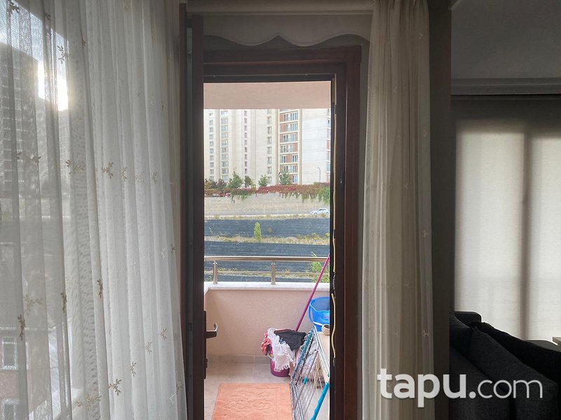 Sancaktepe'de 3+1 150 m2 Daire