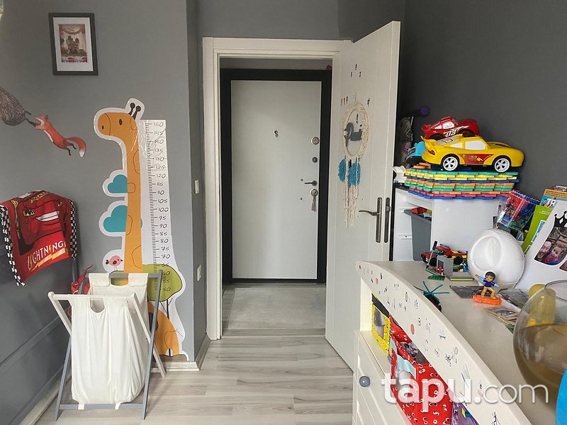 Sancaktepe'de 3+1 150 m2 Daire