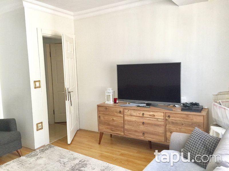 Üsküdar Ferah Mahallesi'nde Teraslı Dubleks Daire