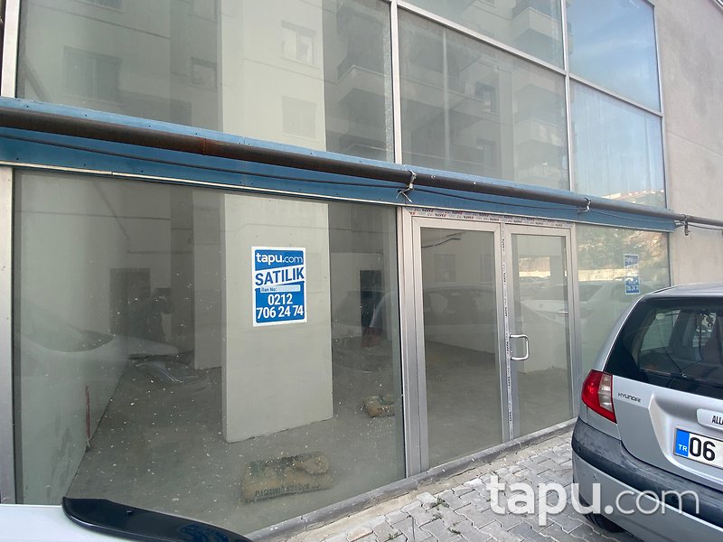 Altındağ Feridun Çelik Mahallesi'nde Cadde Cepheli 60 m2 Dükkan