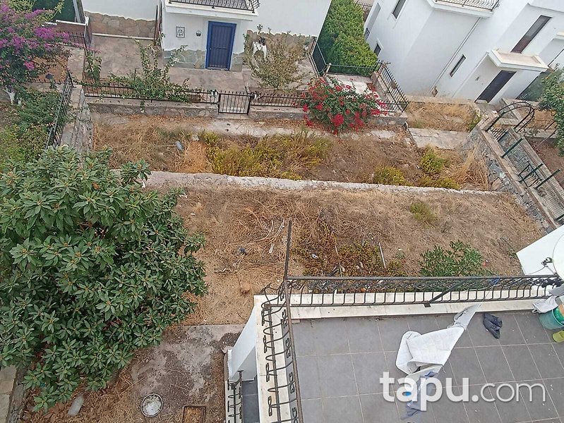 Milas Kıyıkışlacık Site İçerisinde Deniz Manzaralı Villa