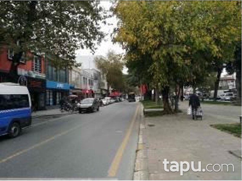 Adapazarı Merkezi Konumda Hisseli 6 Daire