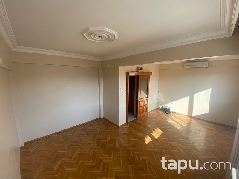 Güngören'de Merkezi Konumda 3+1 Daire