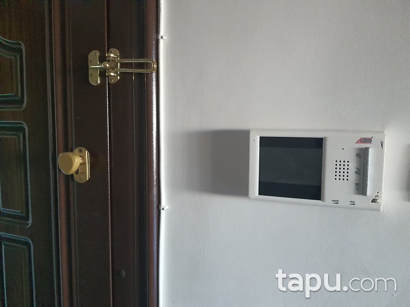 Karabağlar Fahrettin Altay Mahallesi'nde 3+1 Daire