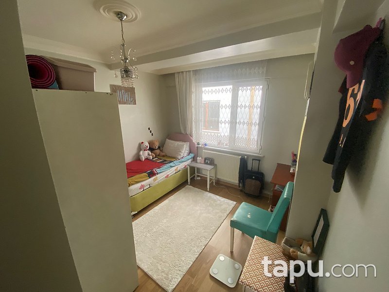 Esenyurt Üçevler Mahallesi'nde Ferah 3+1 Daire