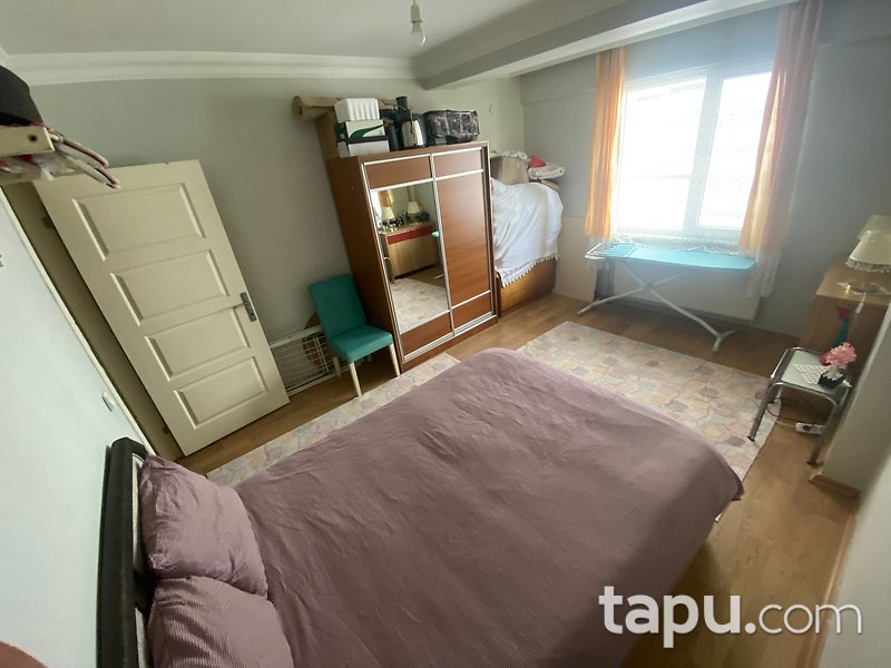 Esenyurt Üçevler Mahallesi'nde Ferah 3+1 Daire