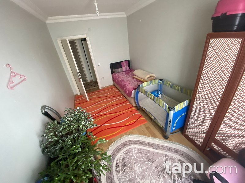 Esenyurt Üçevler Mahallesi'nde Ferah 3+1 Daire