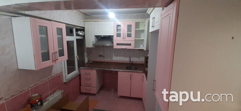 Akşemsettin Mahallesi'nde Merkezi Konumlu 3 Adet Fırsat Daire