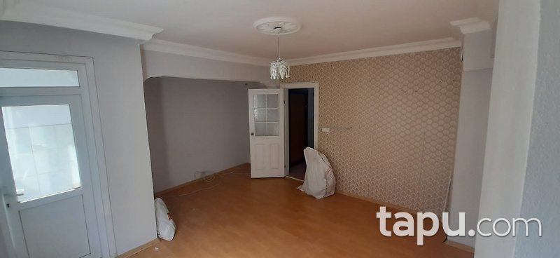 Akşemsettin Mahallesi'nde Merkezi Konumlu 3 Adet Fırsat Daire