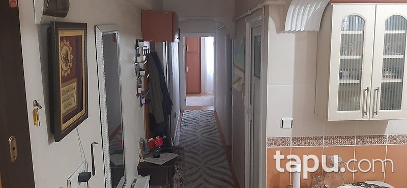 Akşemsettin Mahallesi'nde Merkezi Konumlu 3 Adet Fırsat Daire