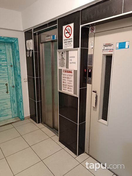 Esenyurt Gülistanbul Sitesi'nde 2+1 Ara Kat Daire