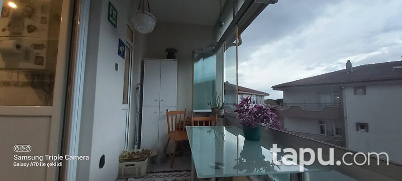 Derince Rıhtım Caddesin'de Deniz ve Doğa Manzaralı 3+1 130 m2 Daire