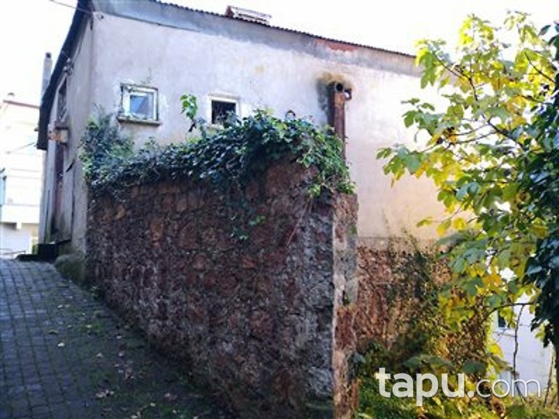 Giresun Tirebolu Yeniköy Mahallesi'nde 116 m2 Bina