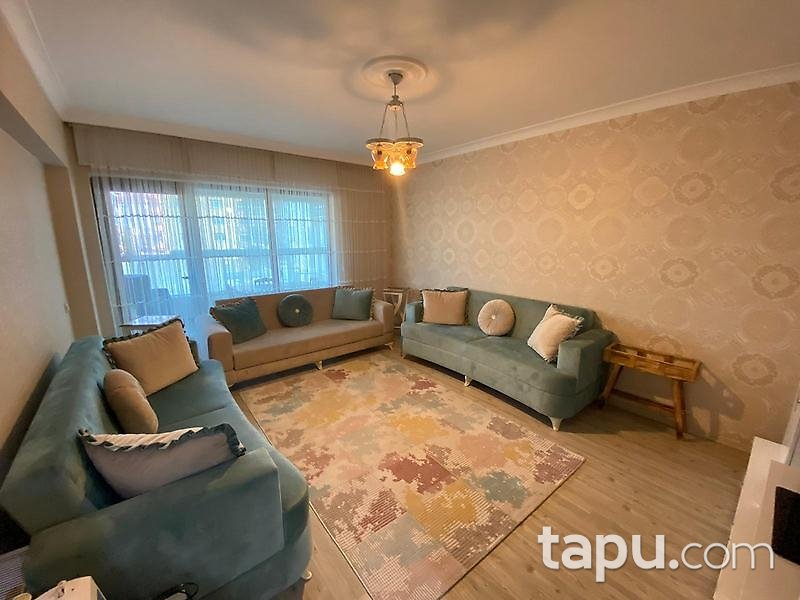 Akyurt Beyazıt Mahallesi'nde Merkezi Konumlu Geniş Kullanımlı 3+1 Daire