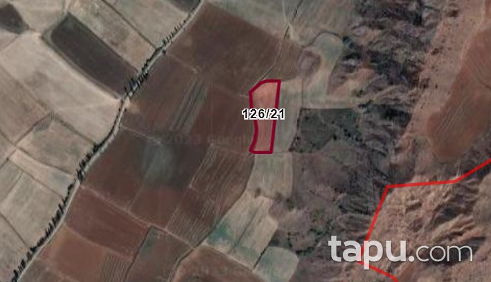 Çorum Sungurlu Güloluk Alkaya Mevkiinde 4.746 m2 Tarla